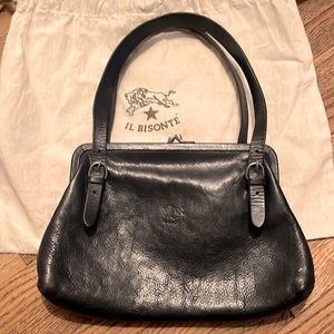 IL BISONTE BLACK BAG
